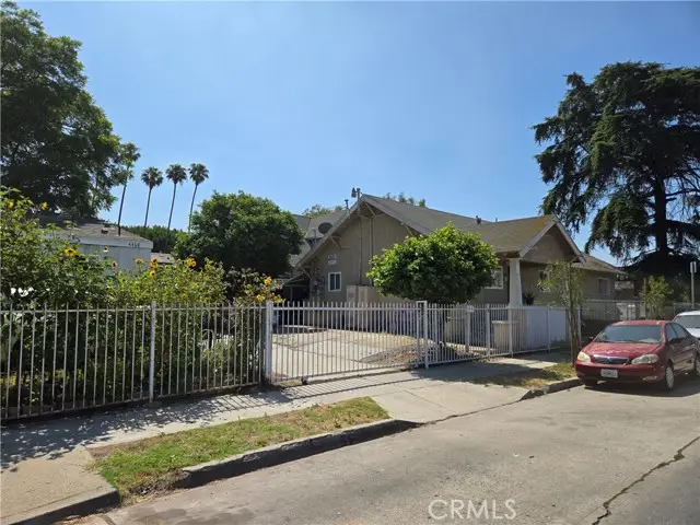 401 E 46th Street, Los Angeles, CA 90011 - Image #2