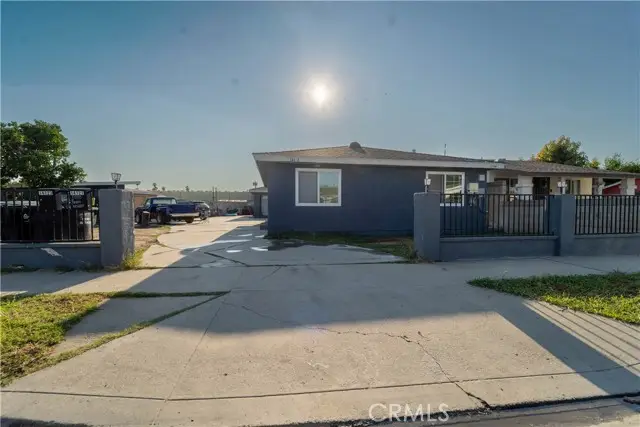 14121 Mcclure Avenue, Paramount, CA 90723 - Image #3