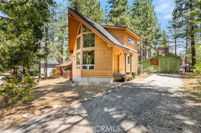 415 Piney Lane, Big Bear Lake, CA 92315 - Image #2