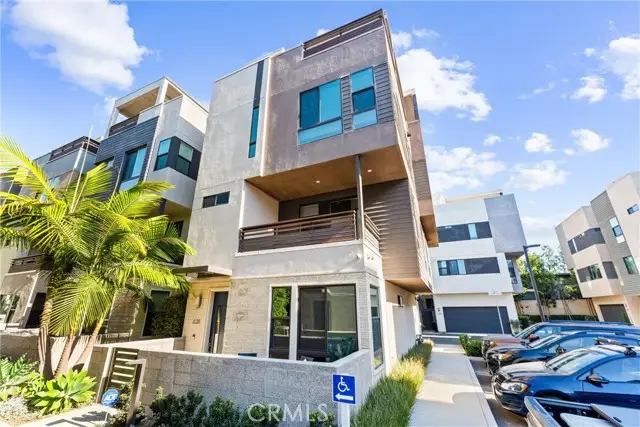 628 Cardiff Reef, Costa Mesa, CA 92627 - #3