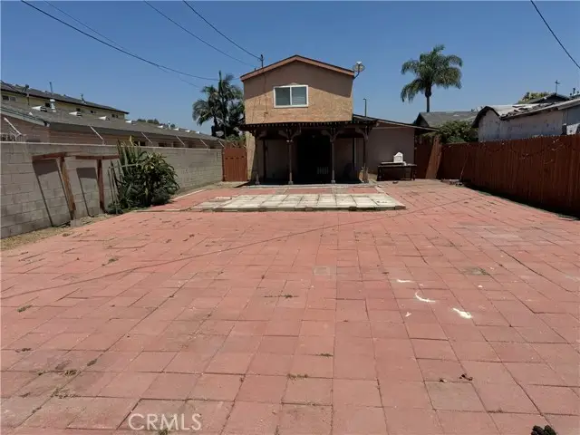 818 E 109th Place, Los Angeles, CA 90059 - Image #3