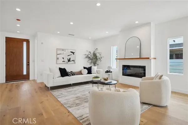 5449 S Victoria Avenue, Los Angeles, CA 90043