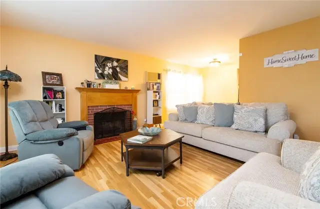 1124 E Ridgewood, Long Beach, CA 90807 - #3