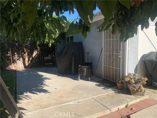 11218 Belhaven, Los Angeles, CA 90059