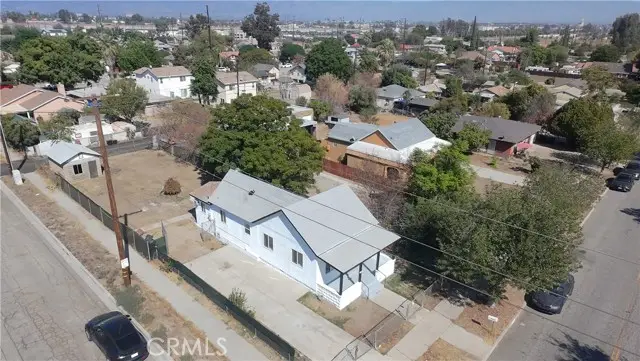 207 E O Street, Colton, CA 92324 - Image #3