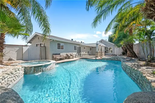 10414 Hamilton Street, Rancho Cucamonga, CA 91701 - Image #2