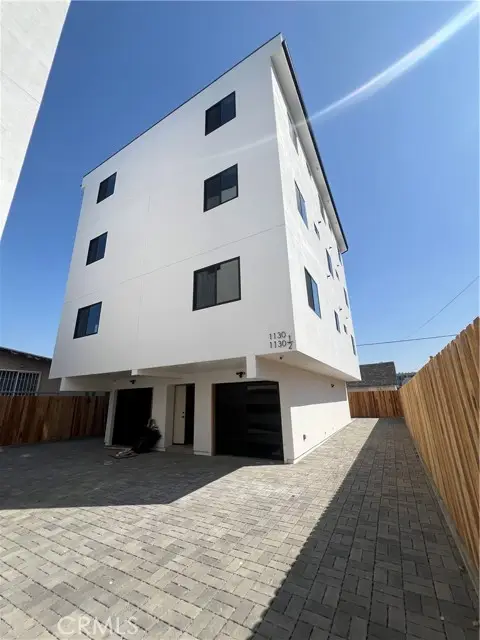 1128 Ardmore, Los Angeles, CA 90006 - Image #3