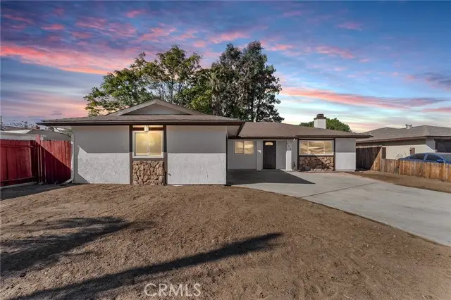 717 Carol Way, Hemet, CA 92543 - Image #2