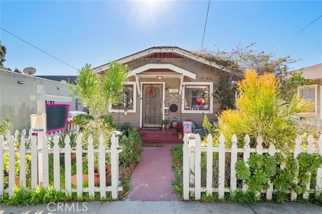 4240 E 15th, Long Beach, CA 90804 - #1