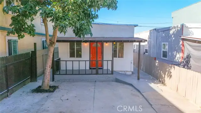 10515 S Main, Los Angeles, CA 90003 - Image #3