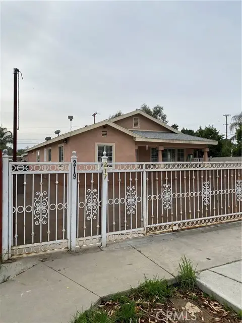 217 E 5th, Perris, CA 92570 - #2