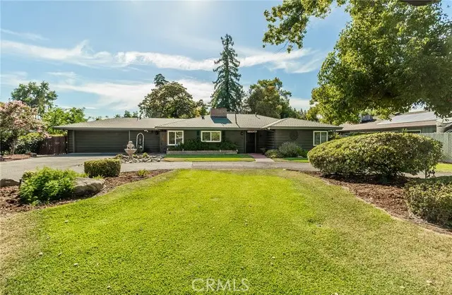 930 S Park Circle Drive, Fresno, CA 93727 - Image #2