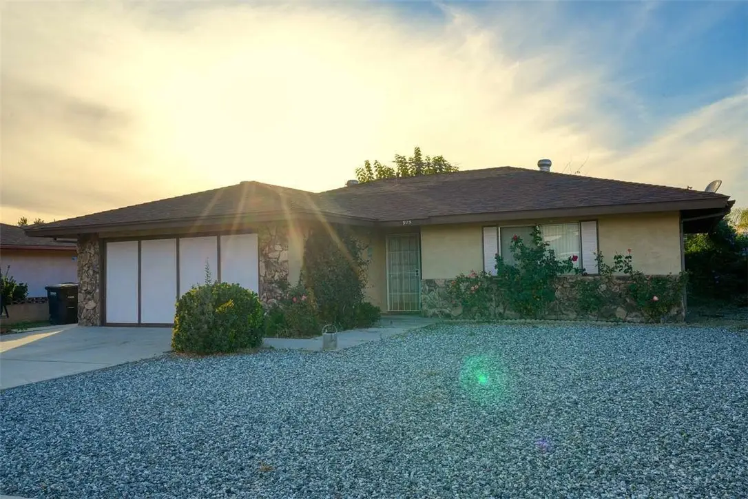 975 Malaga Place, Hemet, CA 92543 - Image #1