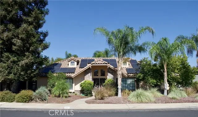 751 Cromwell Avenue, Clovis, CA 93611 - Image #2