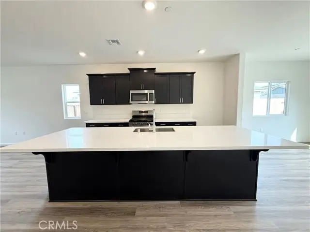 873 S Philip, Fowler, CA 93625 - Image #3