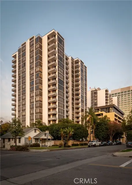 345 Pioneer Drive #1705, Glendale, CA 91203 - Image #3