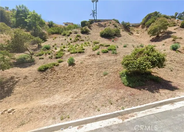 2879 Stonehill Drive, Altadena, CA 91001 - Image #3
