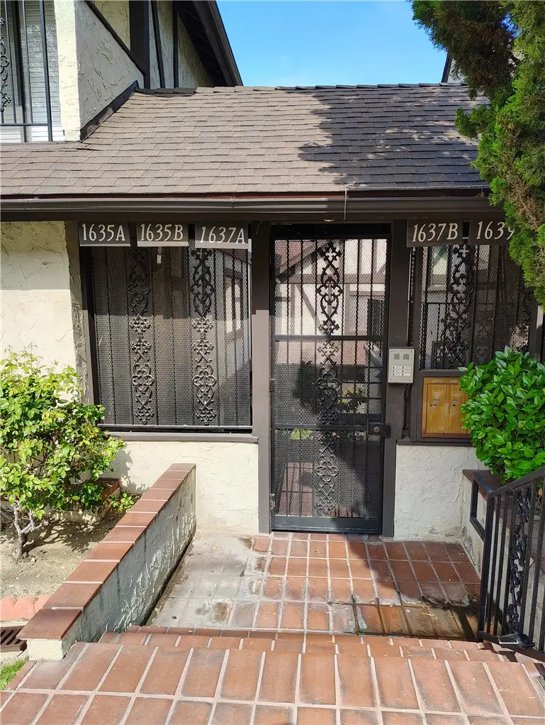 1637 N Verdugo Road #A, Glendale, CA 91208 - Image #2