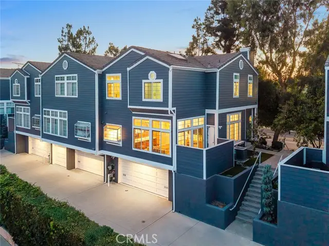 18854 Hatteras, Tarzana, CA 91356 - Image #3