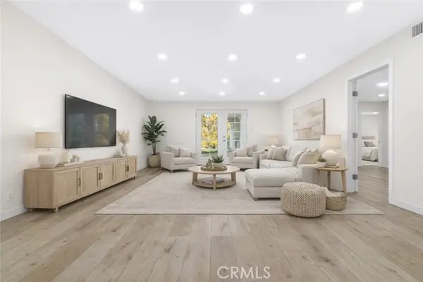 11753 Blythe, North Hollywood (los Angeles), CA 91605