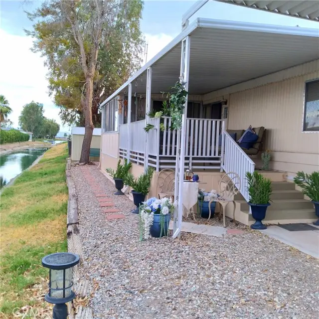 690 Channel Way, Needles, CA 92363 - Image #3