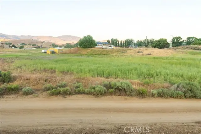 219 Lupine, Tehachapi, CA 93561 - Image #1