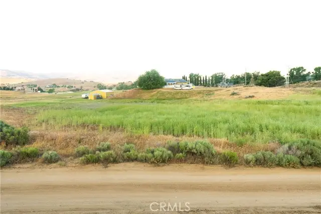 219 Lupine, Tehachapi, CA 93561 - Image #3