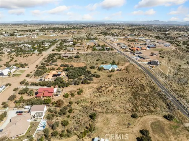 8187 Anaconda Avenue, Oak Hills, CA 92344 - Image #3