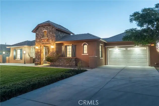 12948 Hyperion Lane, Apple Valley, CA 92308 - Image #2