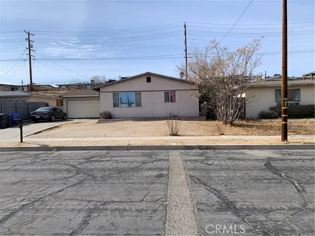700 Patricia Avenue, Barstow, CA 92311 - Image #2