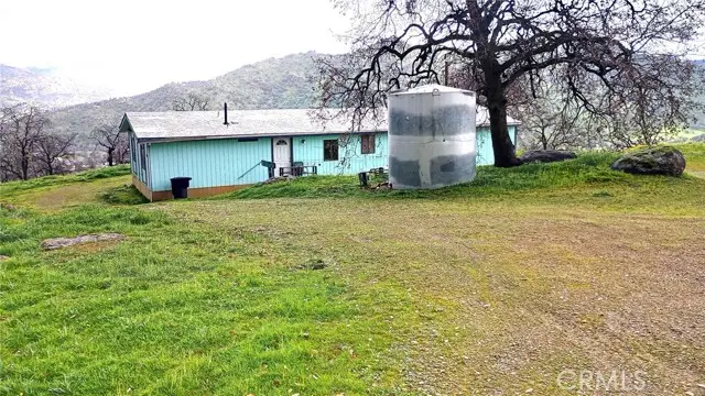 35616 Arrowhead Lane, Squaw Valley, CA 93675 - Image #2