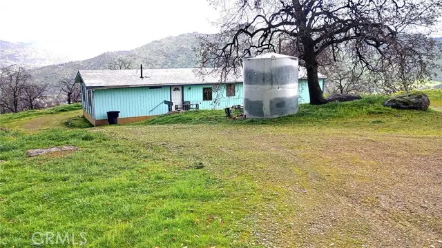 35616 Arrowhead Lane, Squaw Valley, CA 93675 - Image #3