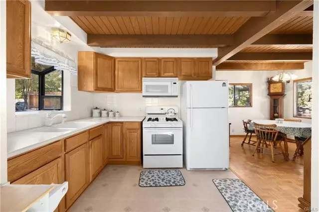 5768 Heath Creek Drive, Wrightwood, CA 92397 - Image #2