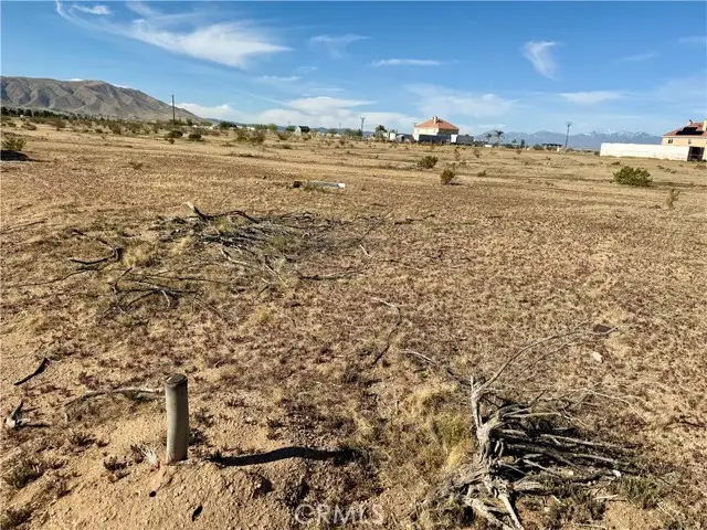 22889 Las Tunas Drive, Apple Valley, CA 92308 - Image #2