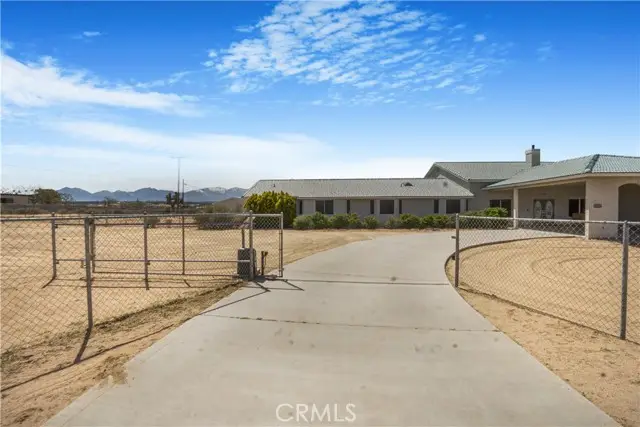 6748 Coriander Drive, Oak Hills, CA 92344 - Image #3