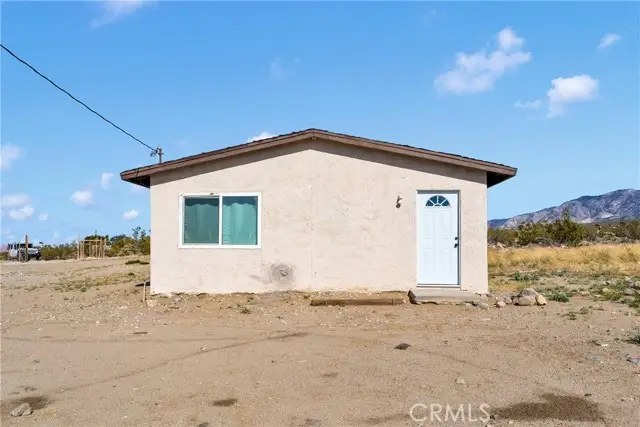 30229 Bourbon Road, Lucerne Valley, CA 92356 - Image #1