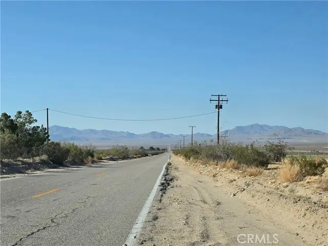 509 Camp Rock Road, Lucerne Valley, CA 92356 - Image #2