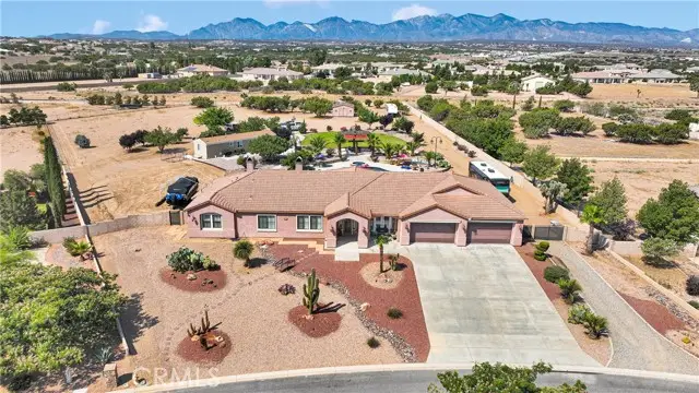 12075 Lamplighter Lane, Oak Hills, CA 92344 - Image #1