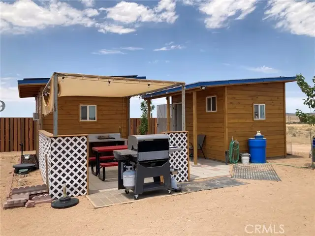 37000 Flower Road, Hinkley, CA 92347 - Image #3