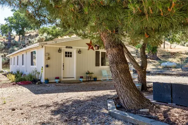17500 High Gun Drive, Tehachapi, CA 93561 - #3