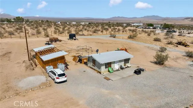 5924 Old Woman Springs Road, Landers, CA 92285 - Image #1