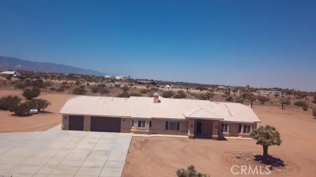 10626 Beaver Avenue, Phelan, CA 92371 - Image #1