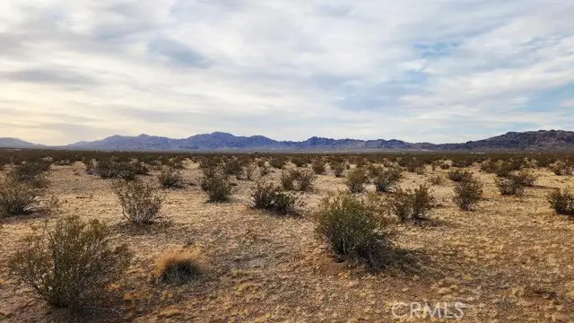 400 Near Greastwood Lane, Lucerne Valley, CA 92356 - Image #2