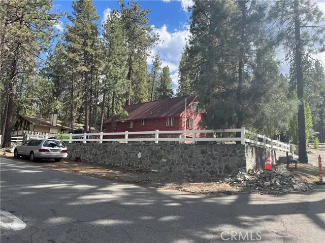 5865 Elm Street, Wrightwood, CA 92397 - Image #3