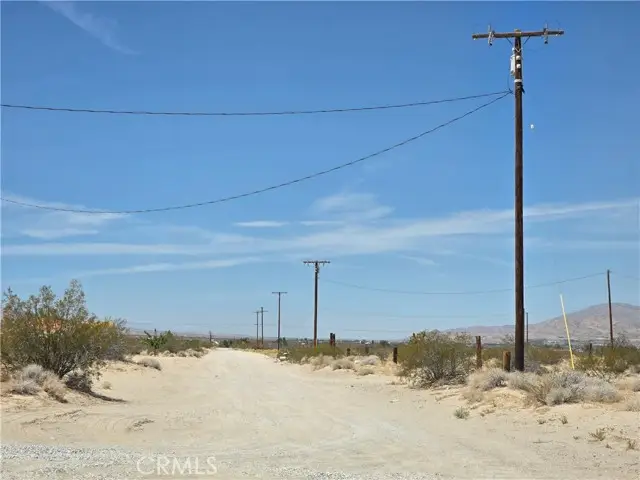 509 Harvest Moon Street, Lucerne Valley, CA 92356 - Image #2