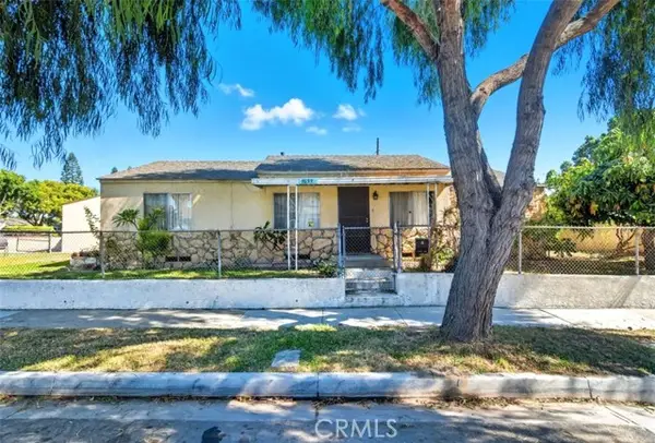 7633 Racine Ave, Paramount, CA 90723