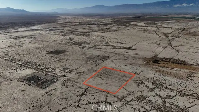 738 Lincoln (near) Road, Lucerne Valley, CA 92356 - Image #2