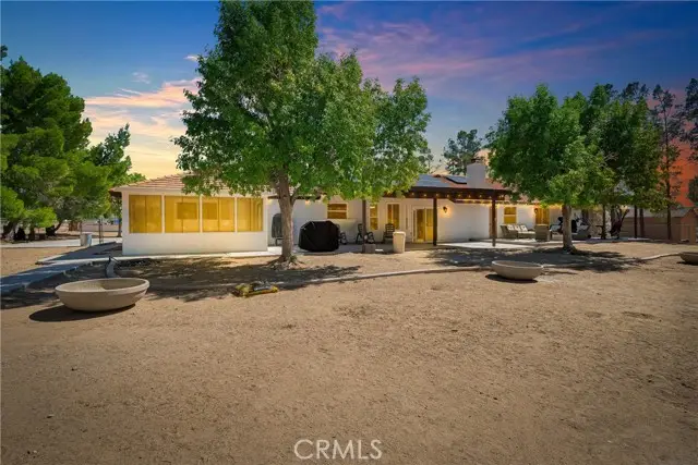 15908 Acoma Road, Apple Valley, CA 92307 - Image #2
