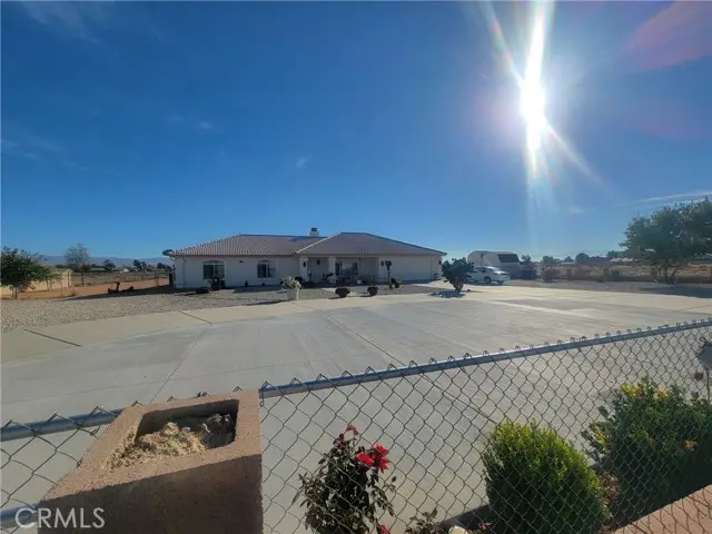 21961 Thunderbird, Apple Valley, CA 92307 - Image #3
