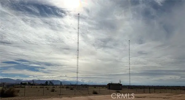 23291 Zuni Road, Apple Valley, CA 92307